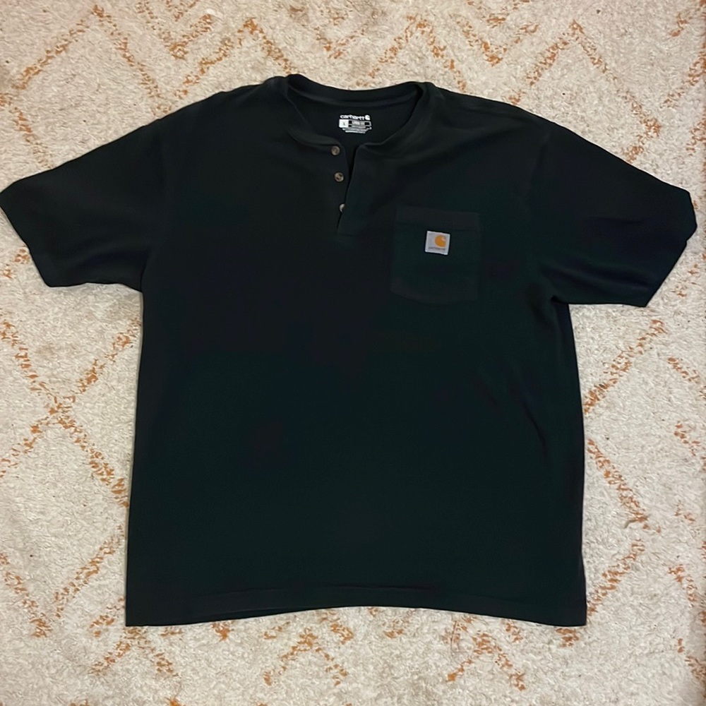 Used CARHARTT Henley. Mens faded black. Loose fit.